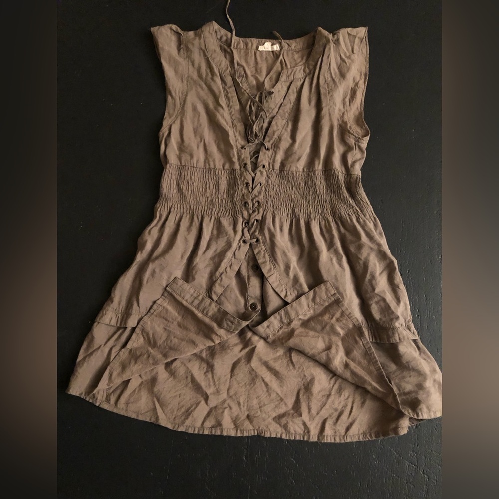 Women’s green top